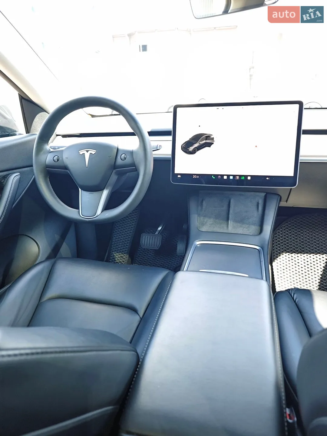 2021 Tesla Model Y - мініатюра 8