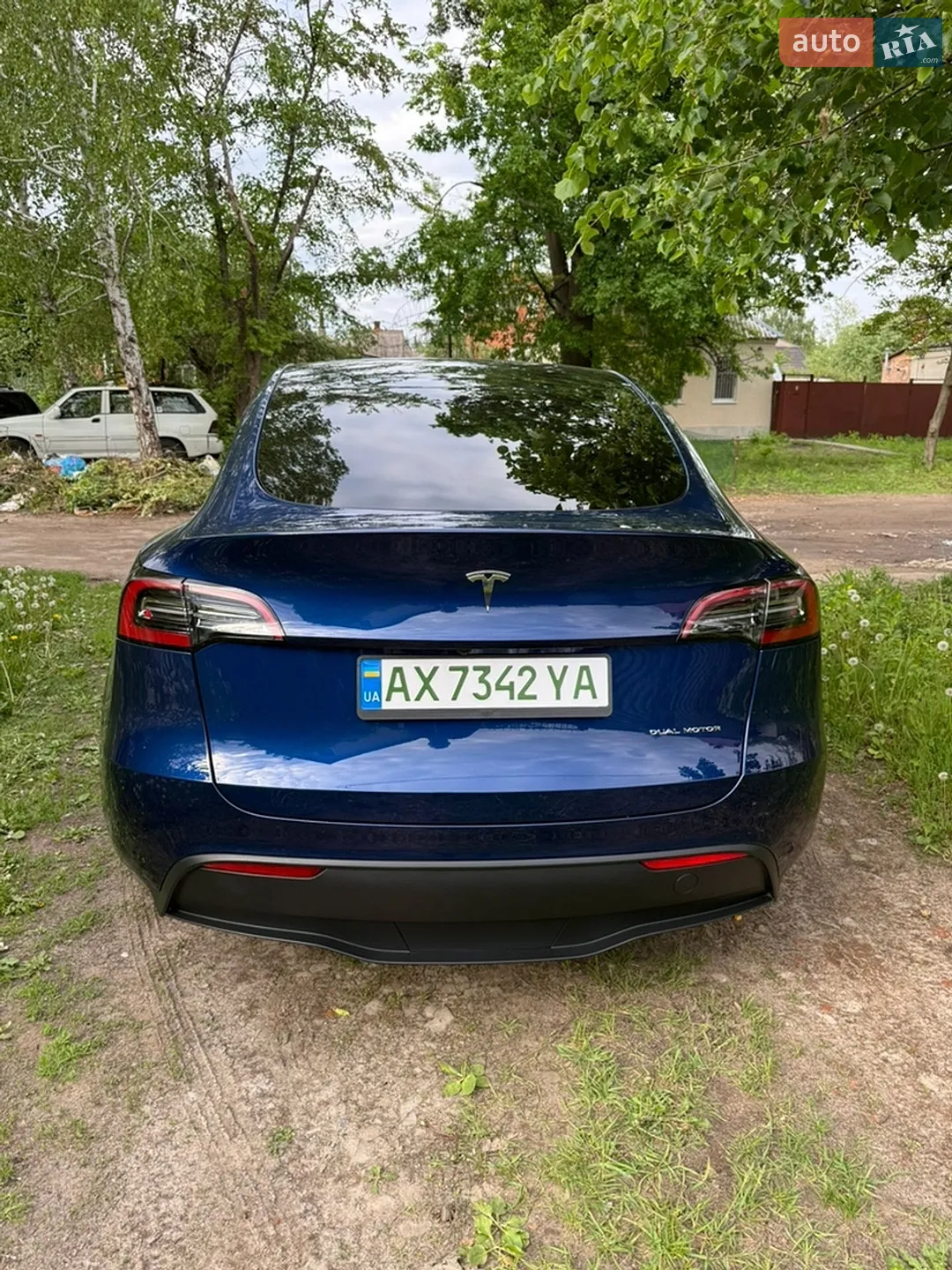 2024 Tesla Model Y - мініатюра 4