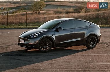 Внедорожник / Кроссовер Tesla Model Y 2024 в Ровно
