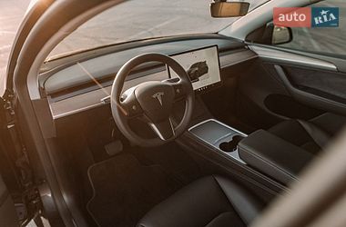 Внедорожник / Кроссовер Tesla Model Y 2024 в Ровно
