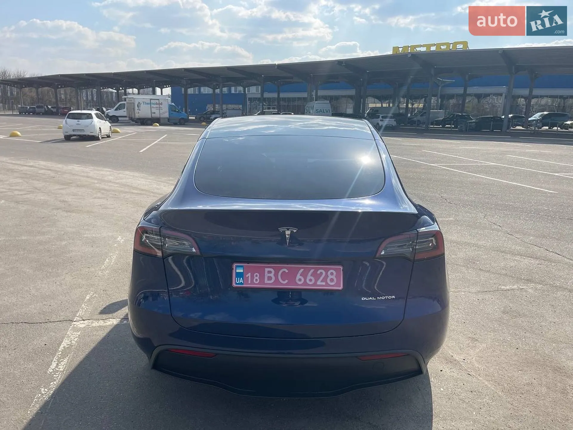 2023 Tesla Model Y - мініатюра 3