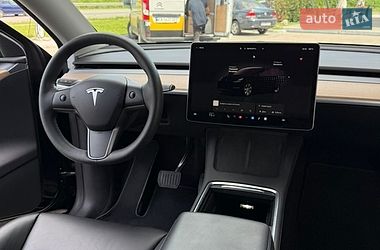 Внедорожник / Кроссовер Tesla Model Y 2023 в Днепре фото 31 Внедорожник / Кроссовер Tesla Model Y 2023 в Днепре