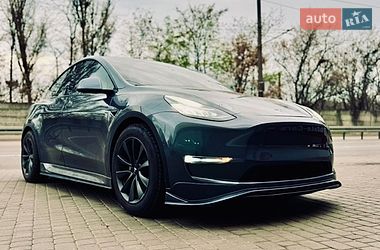 Позашляховик / Кросовер Tesla Model Y 2020 в Дніпрі