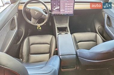 Внедорожник / Кроссовер Tesla Model Y 2021 в Львове