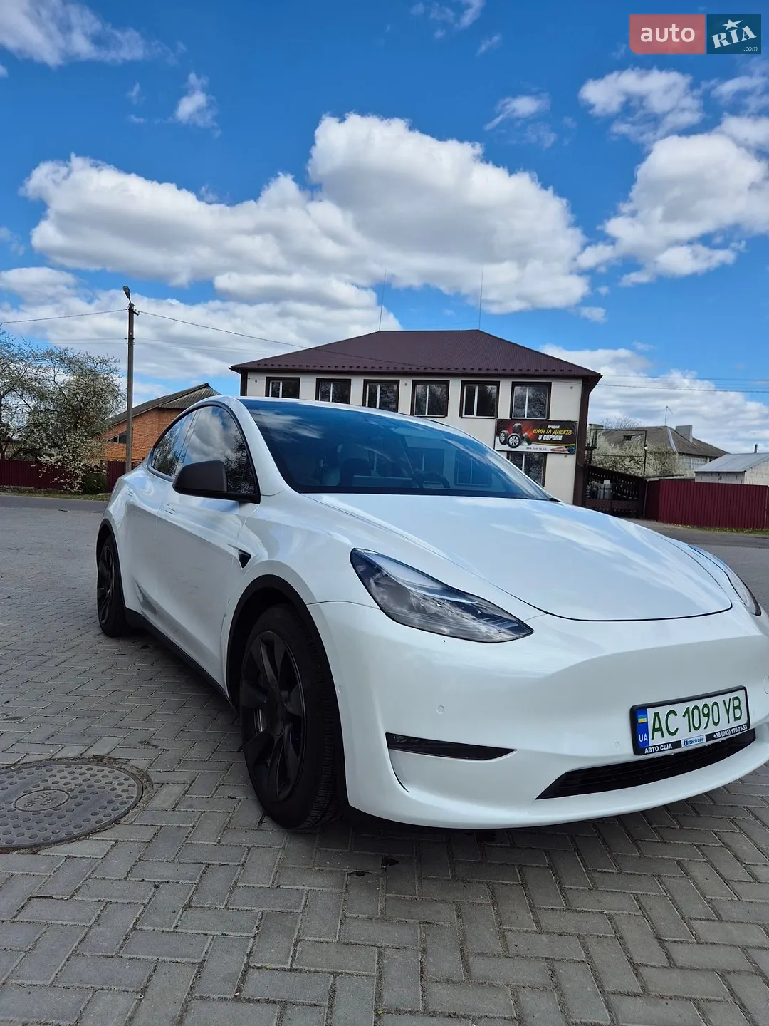 2021 Tesla Model Y - фото 1