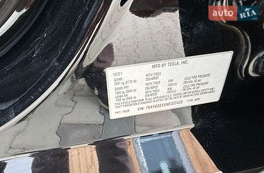 Внедорожник / Кроссовер Tesla Model Y 2021 в Львове
