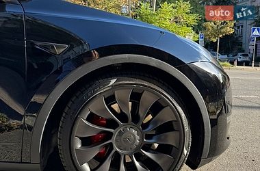 Позашляховик / Кросовер Tesla Model Y 2022 в Києві