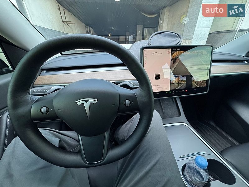 Позашляховик / Кросовер Tesla Model Y 2022 в Києві