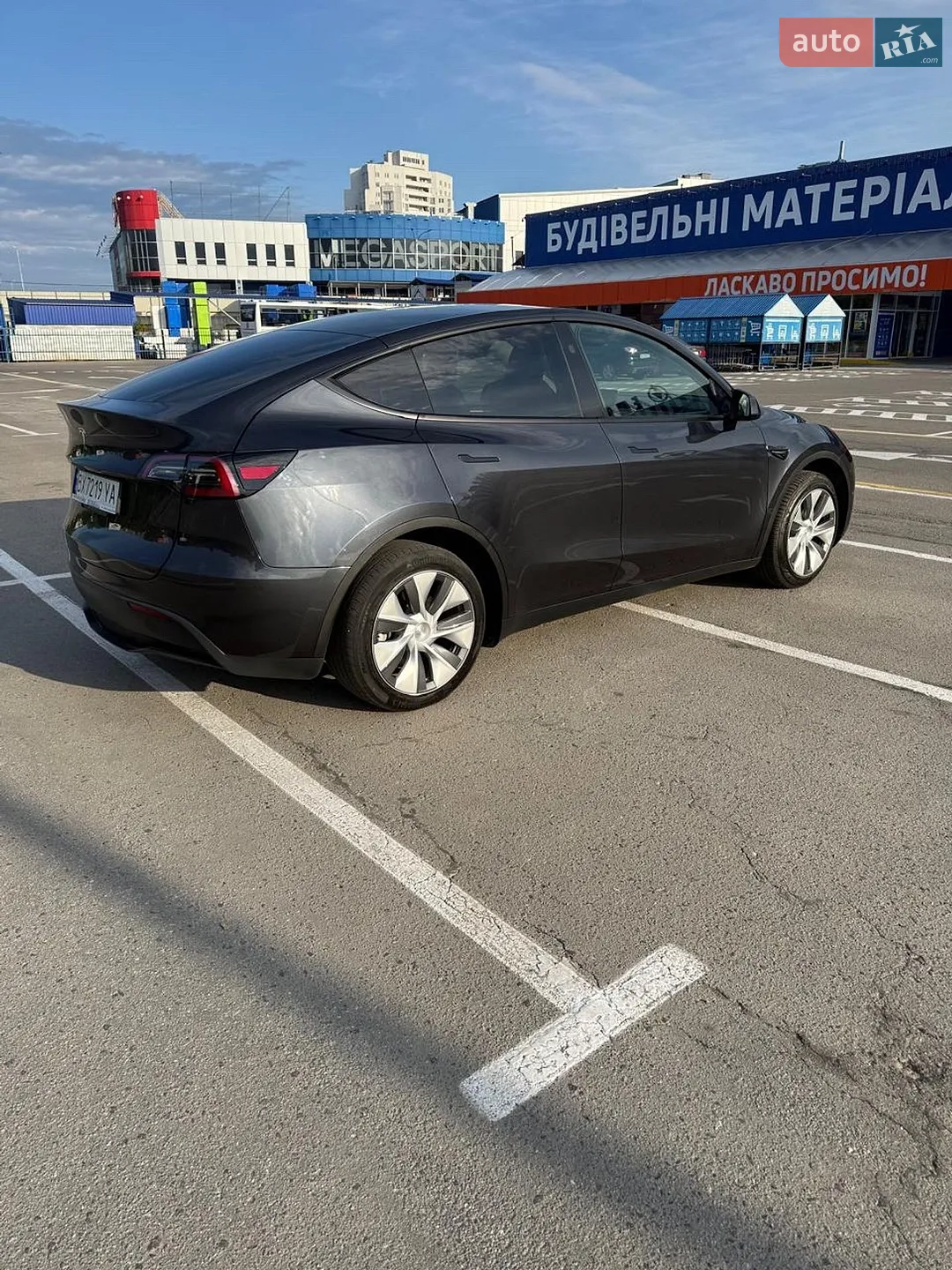 2024 Tesla Model Y - мініатюра 6