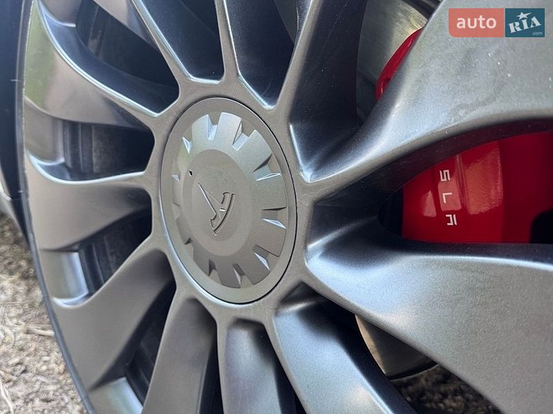 Внедорожник / Кроссовер Tesla Model Y 2022 в Долине