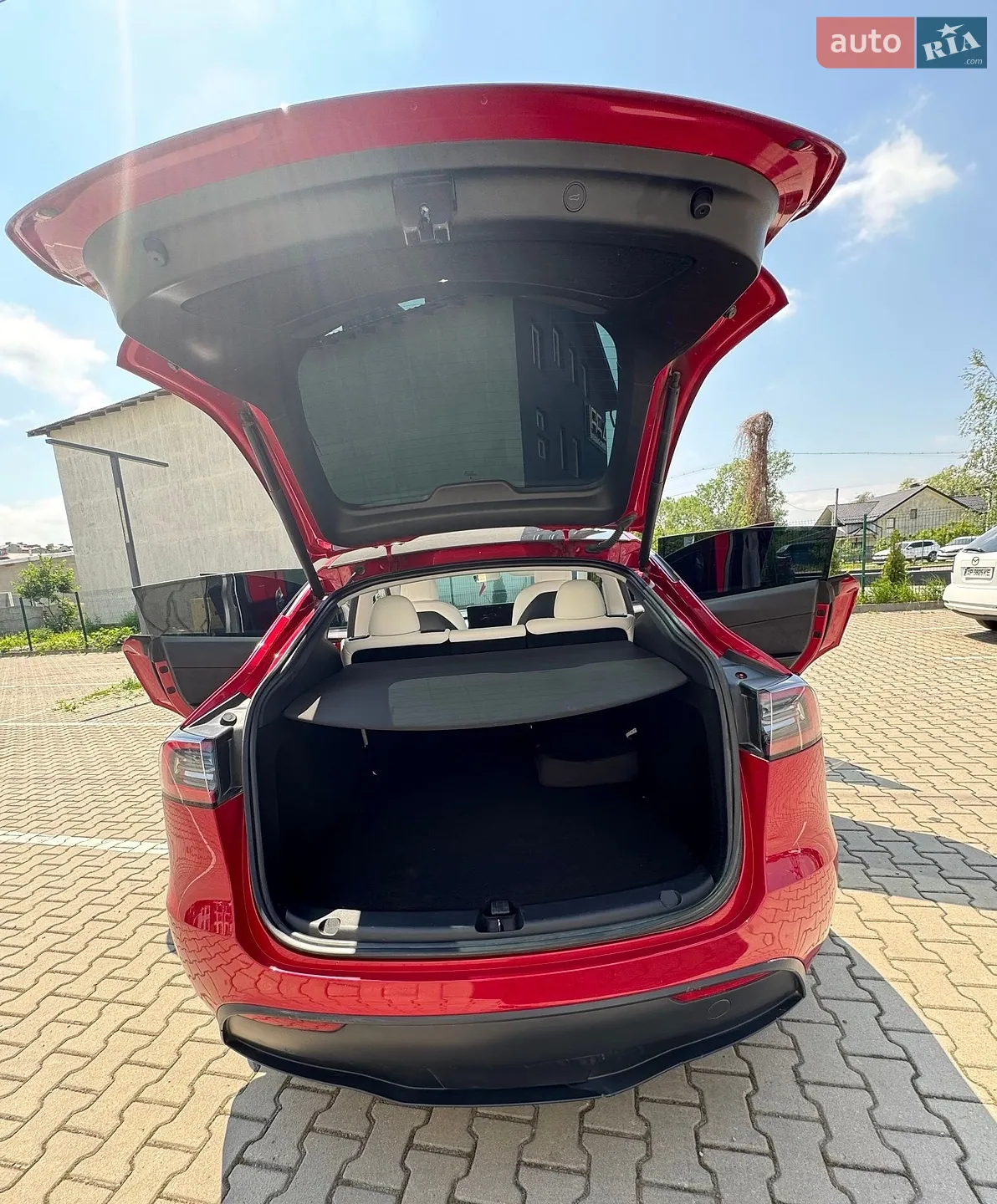 2022 Tesla Model Y - мініатюра 11