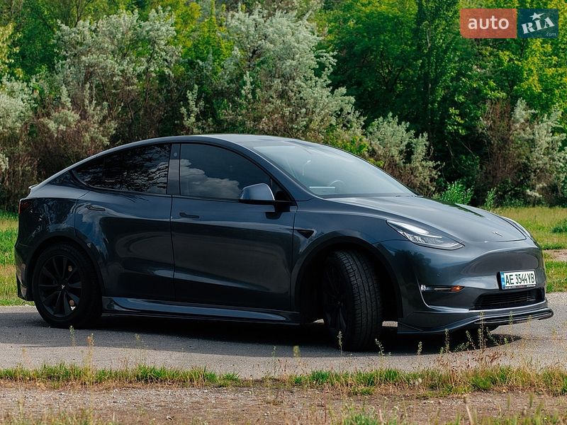 Позашляховик / Кросовер Tesla Model Y 2020 в Дніпрі