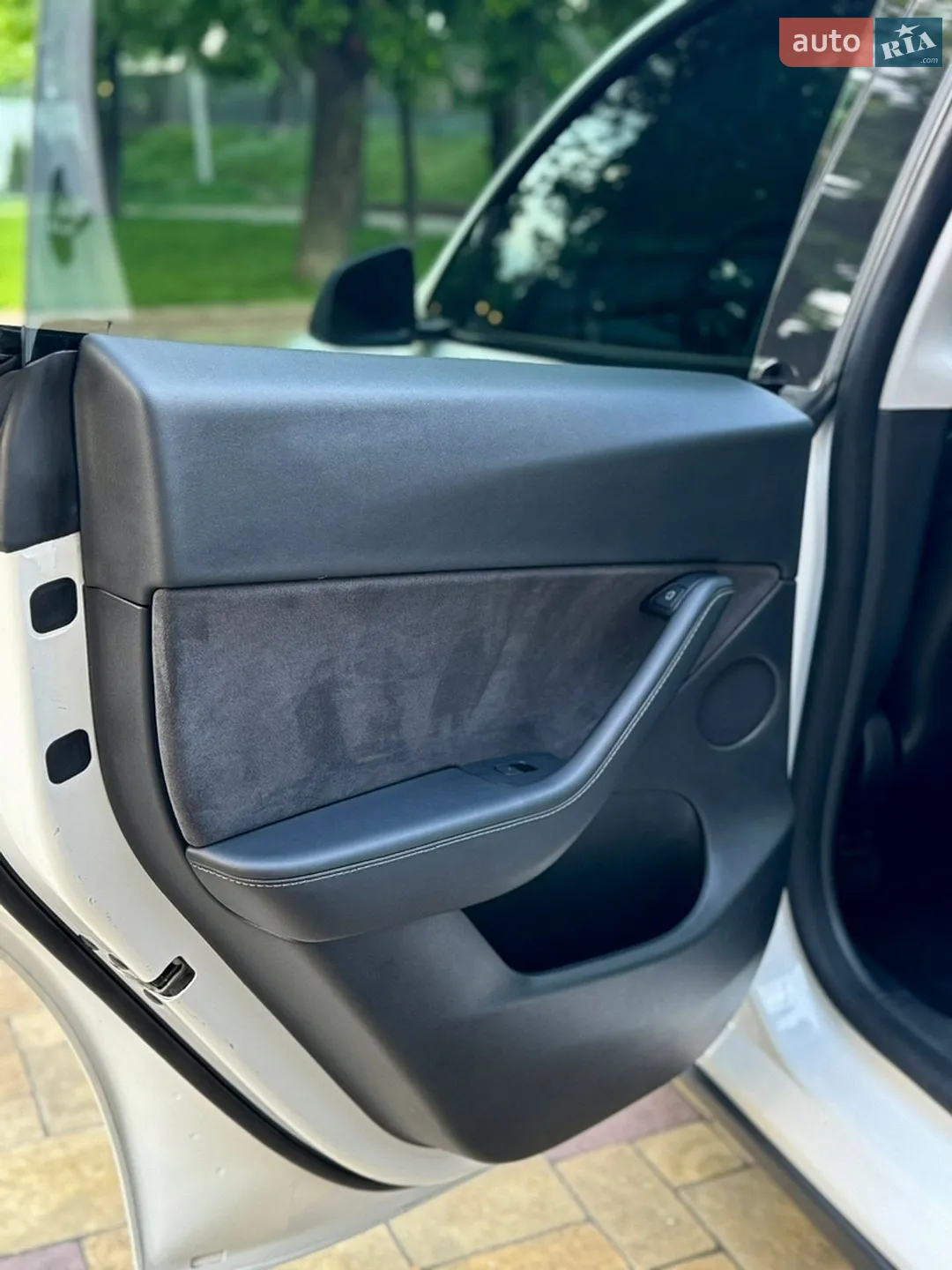 2021 Tesla Model Y - мініатюра 11