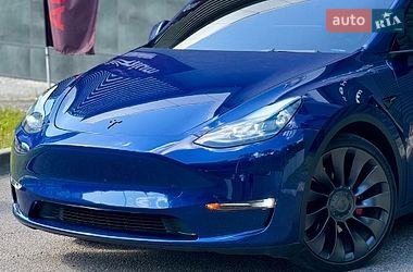 Позашляховик / Кросовер Tesla Model Y 2023 в Харкові