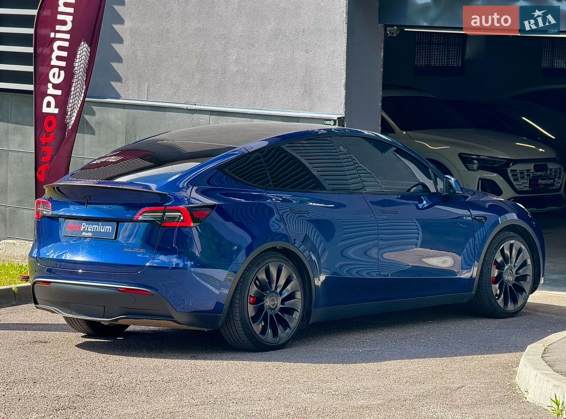 2023 Tesla Model Y - мініатюра 9