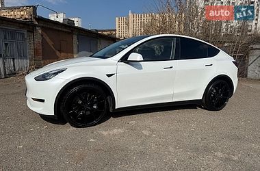 Позашляховик / Кросовер Tesla Model Y 2021 в Києві