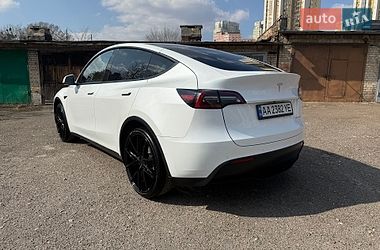 Позашляховик / Кросовер Tesla Model Y 2021 в Києві