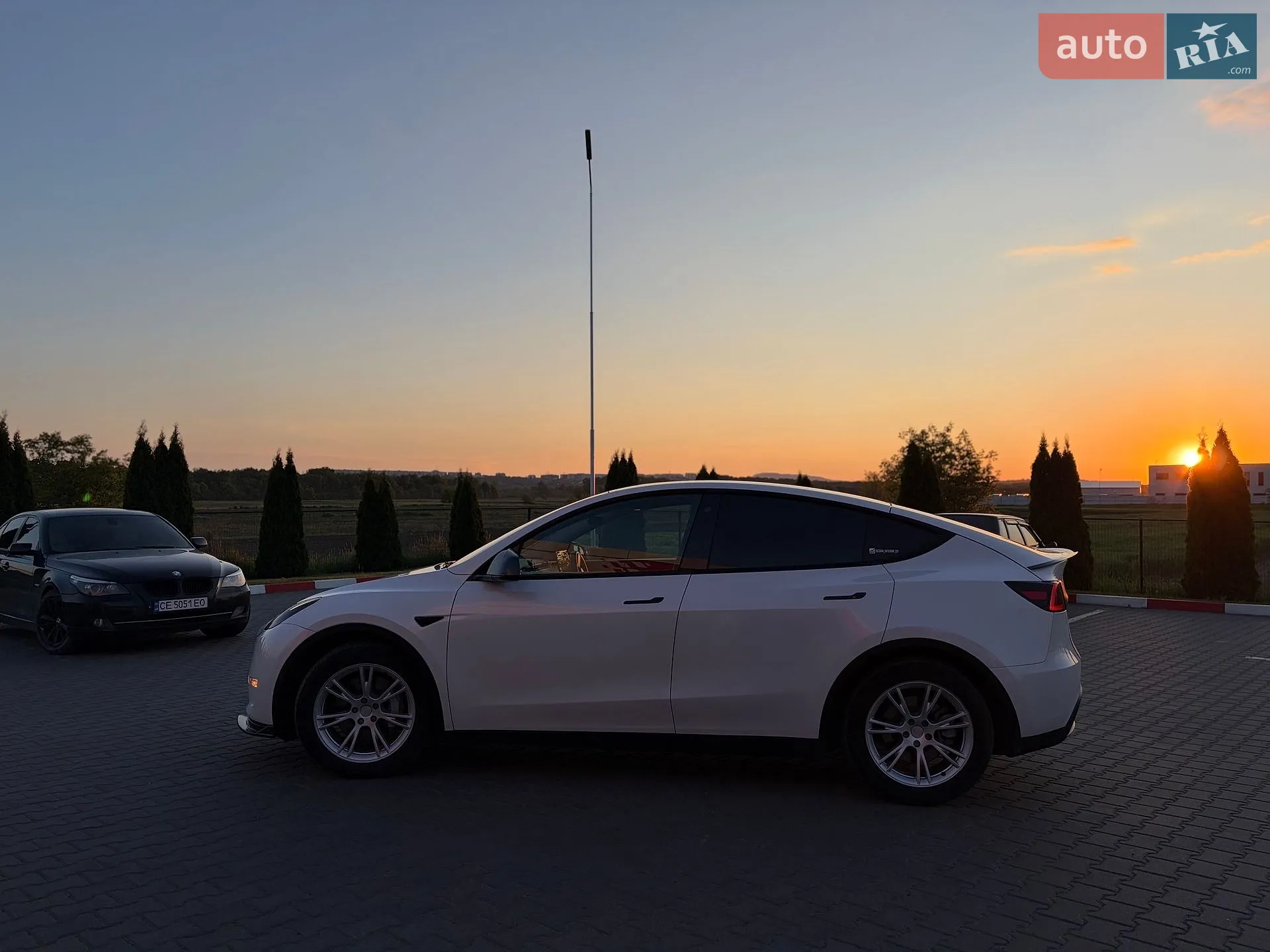 2021 Tesla Model Y - мініатюра 15