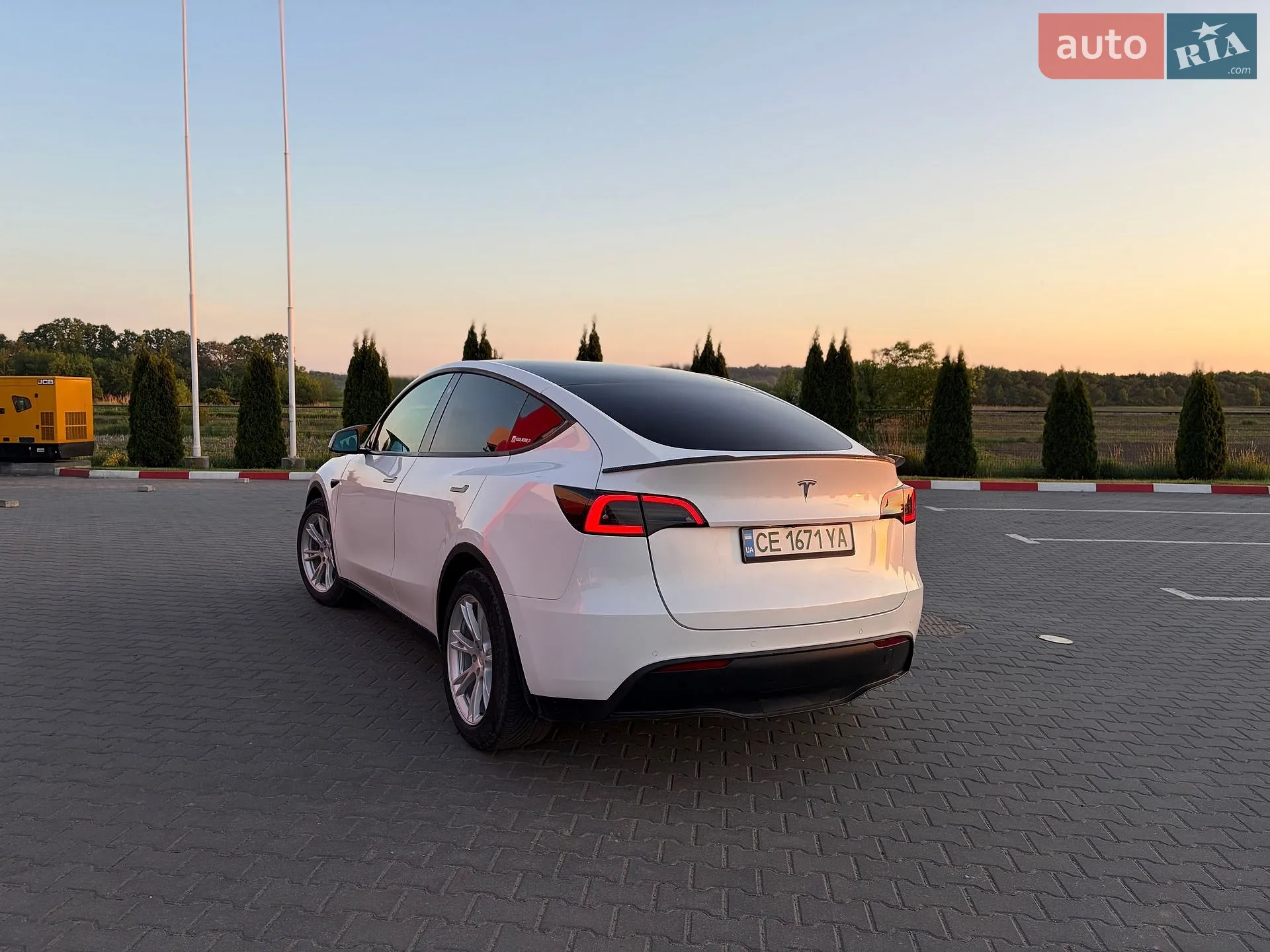 2021 Tesla Model Y - мініатюра 17
