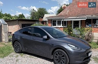 Внедорожник / Кроссовер Tesla Model Y 2022 в Обухове