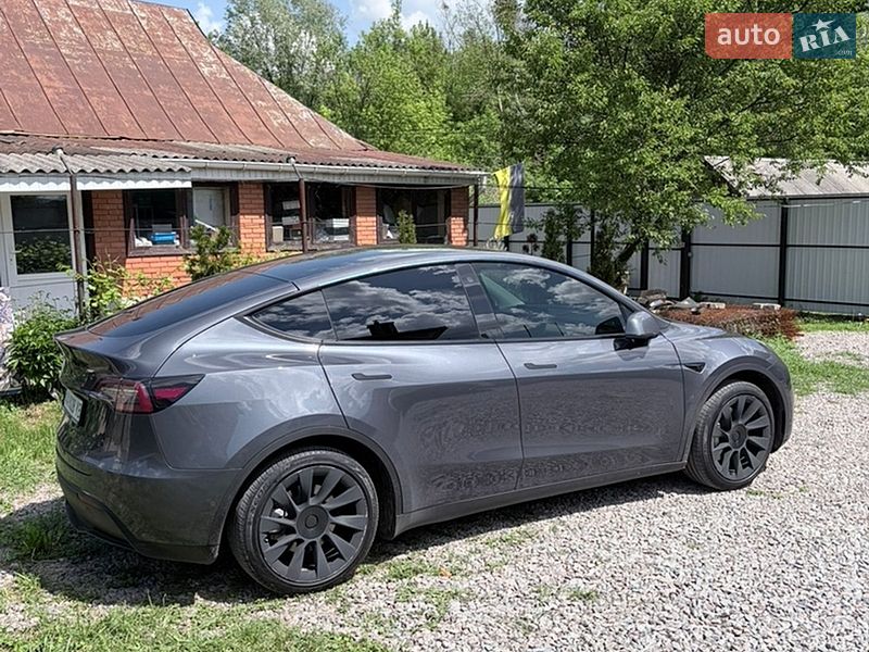 Внедорожник / Кроссовер Tesla Model Y 2022 в Обухове