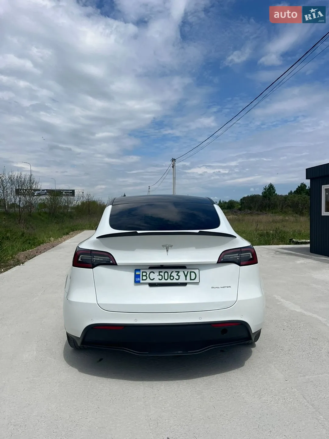 2020 Tesla Model Y - мініатюра 17