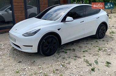 Позашляховик / Кросовер Tesla Model Y 2024 в Чорткові фото 2 Позашляховик / Кросовер Tesla Model Y 2024 в Чорткові