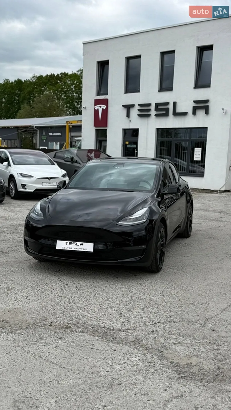 2021 Tesla Model Y - мініатюра 3
