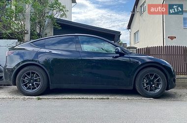 Внедорожник / Кроссовер Tesla Model Y 2020 в Ивано-Франковске