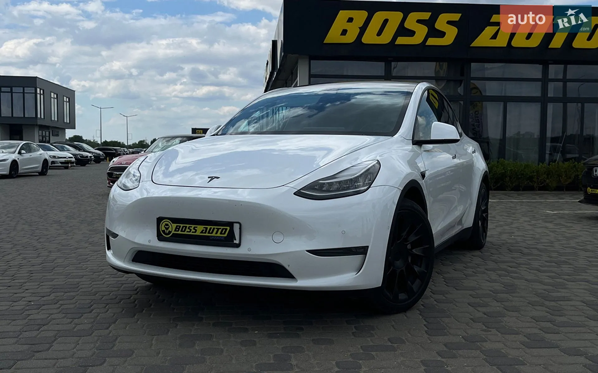 2020 Tesla Model Y - мініатюра 3