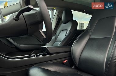 Позашляховик / Кросовер Tesla Model Y 2020 в Мукачевому