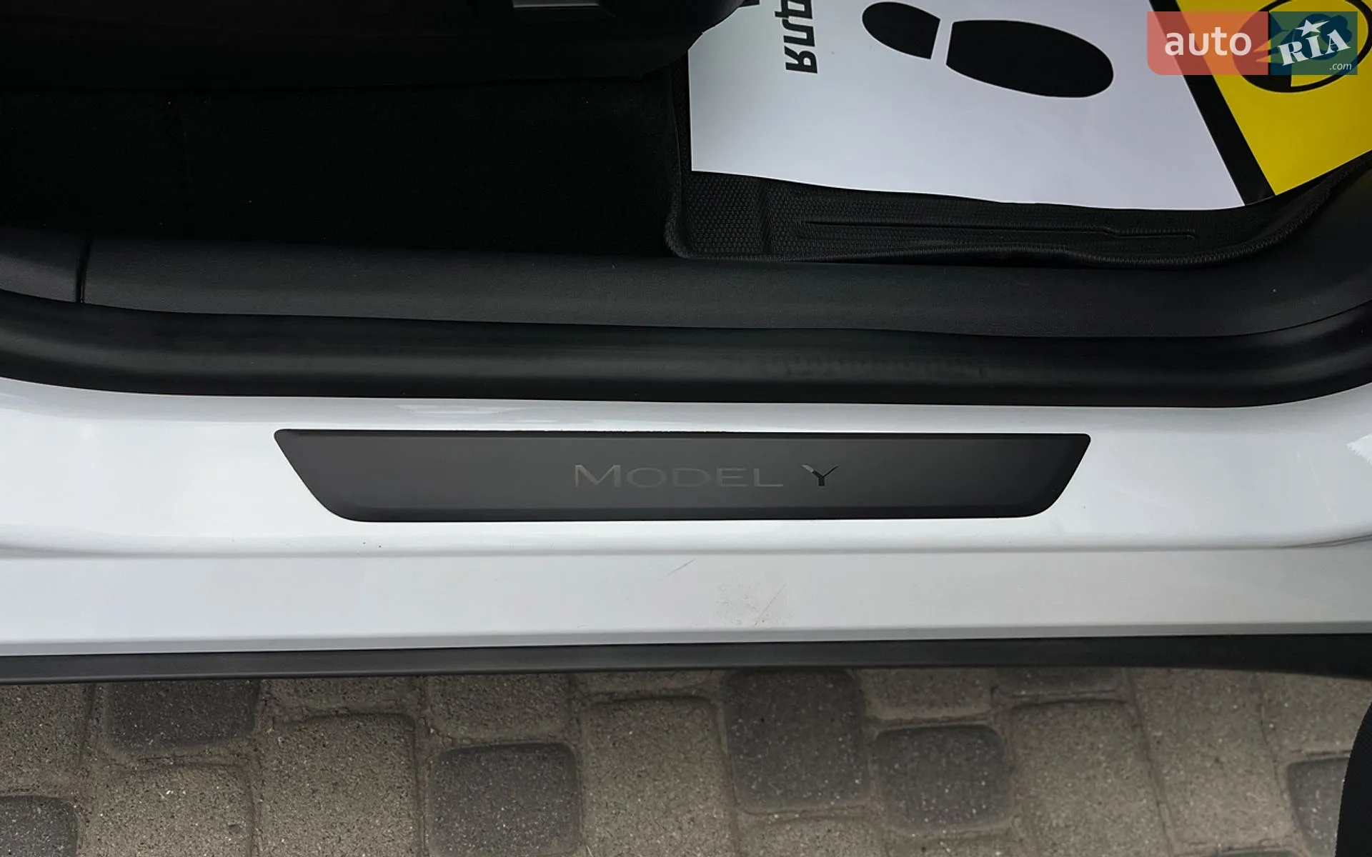 2020 Tesla Model Y - мініатюра 24