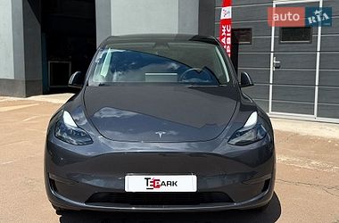 Внедорожник / Кроссовер Tesla Model Y 2023 в Киеве