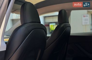Внедорожник / Кроссовер Tesla Model Y 2023 в Киеве