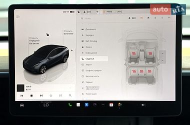 Внедорожник / Кроссовер Tesla Model Y 2023 в Киеве