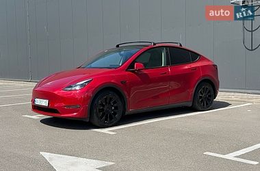 Позашляховик / Кросовер Tesla Model Y 2021 в Києві