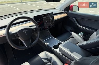 Внедорожник / Кроссовер Tesla Model Y 2021 в Киеве
