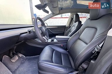 Внедорожник / Кроссовер Tesla Model Y 2025 в Киеве