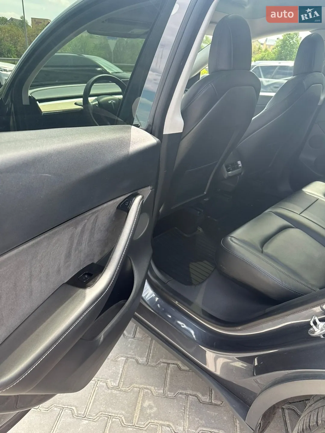 2020 Tesla Model Y - мініатюра 14