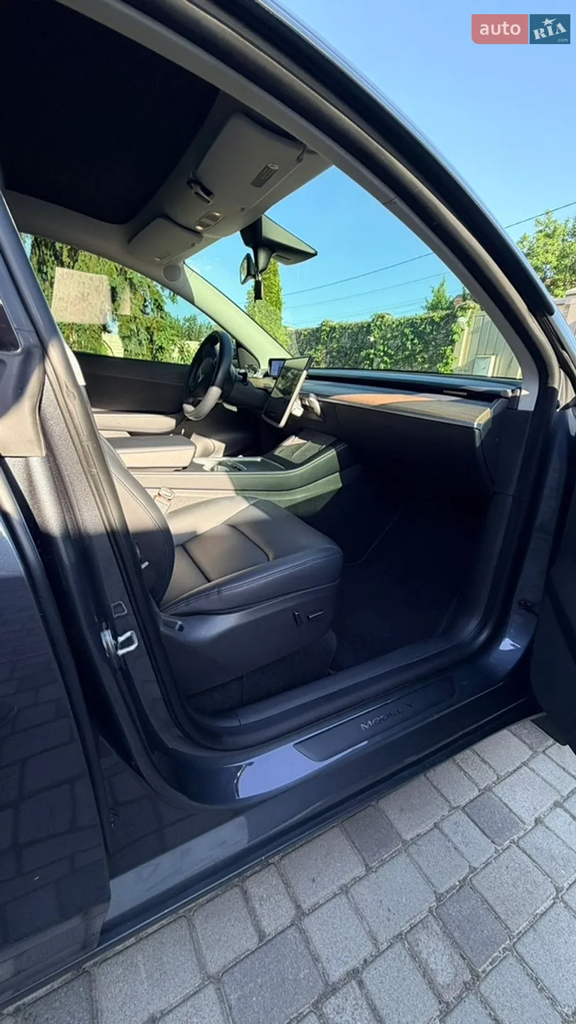 2022 Tesla Model Y - мініатюра 9