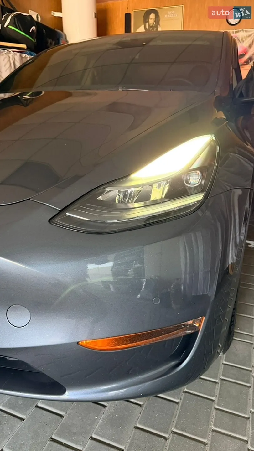 2022 Tesla Model Y - мініатюра 19