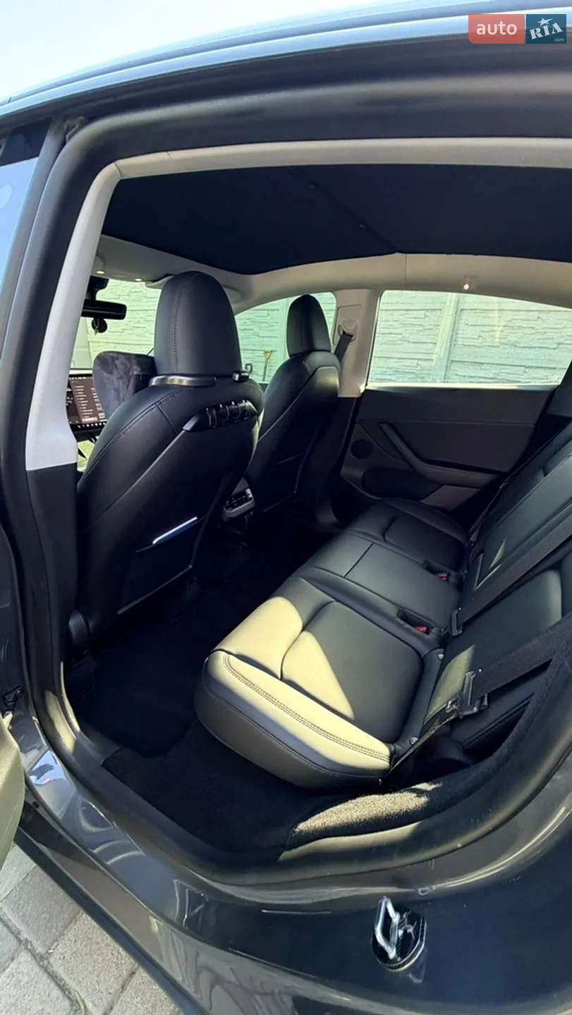 2022 Tesla Model Y - мініатюра 24
