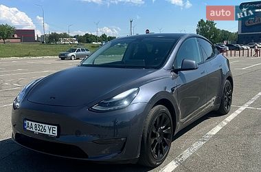 Позашляховик / Кросовер Tesla Model Y 2023 в Києві