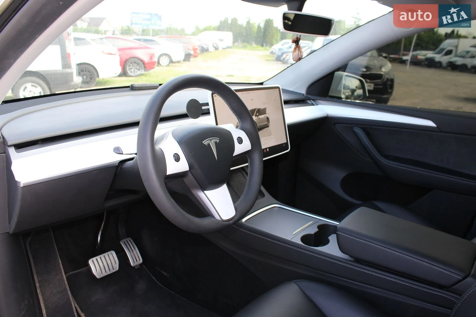 2023 Tesla Model Y - мініатюра 13