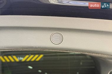 Внедорожник / Кроссовер Tesla Model Y 2023 в Киеве