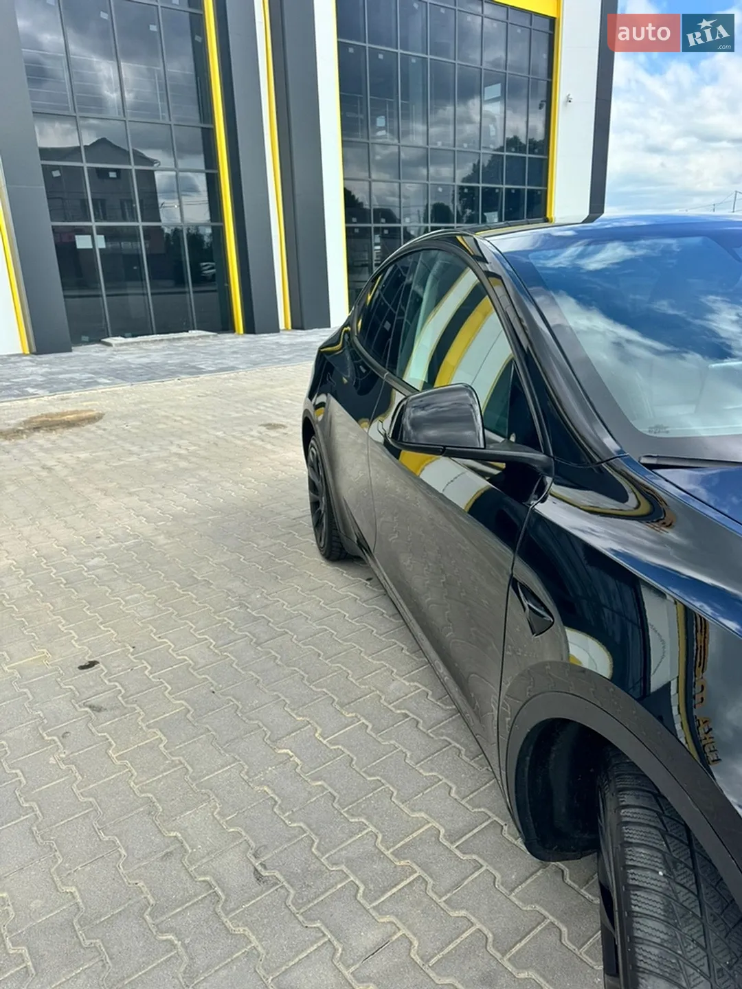 2023 Tesla Model Y - мініатюра 13