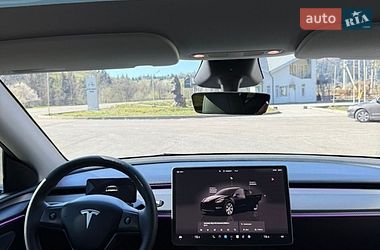 Позашляховик / Кросовер Tesla Model Y 2023 в Верховині