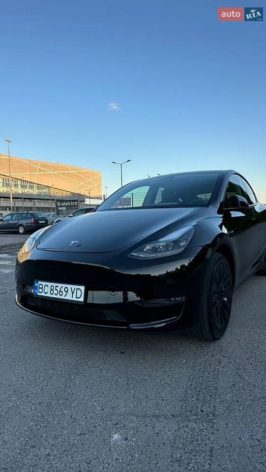 2022 Tesla Model Y - мініатюра 21