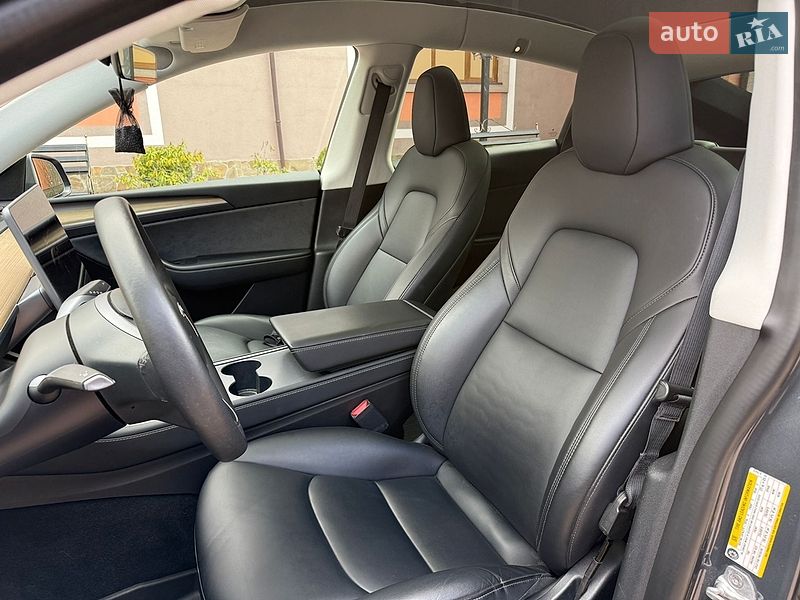 Позашляховик / Кросовер Tesla Model Y 2022 в Стрию
