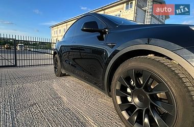Внедорожник / Кроссовер Tesla Model Y 2021 в Виннице